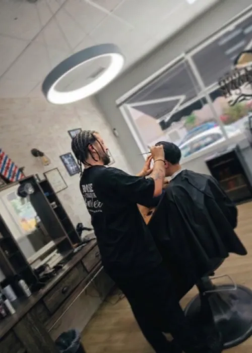 Javier peluquero Di classe Barber Shop